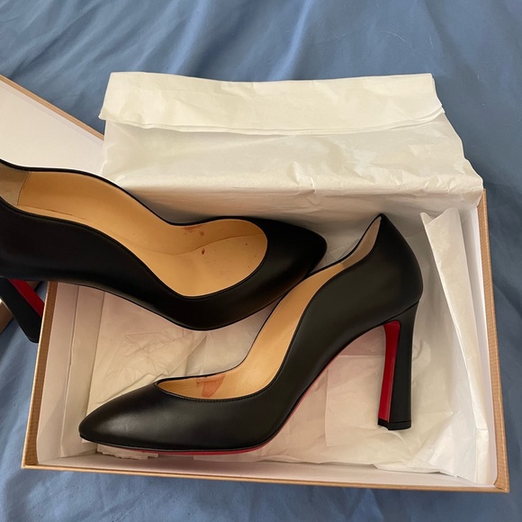COPY - Christian Louboutin Agneska Heels - size 40 red bottoms never worn outsi… - Picture 1 of 10
